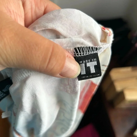 VERSACE JEANS COUTURE VINTAGE 90s WOMENS CASINO TEE - Picture 3 of 5